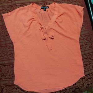 Star Scene blouse with front tie